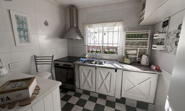 CASA  4  AMBIENTES PH