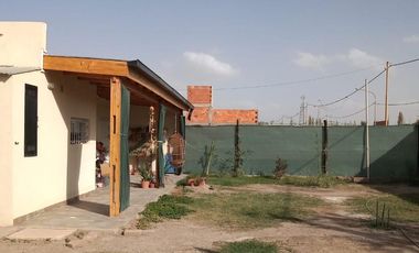 Casa en venta - 1 Dormitorio 1 Baño - Monoambiente - 300Mts2 - Villa Regina