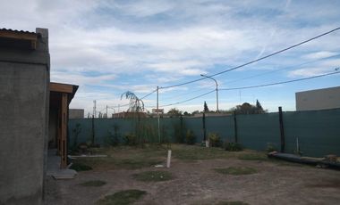 Casa en venta - 1 Dormitorio 1 Baño - Monoambiente - 300Mts2 - Villa Regina