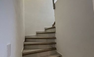 RENTA DE CASA AMUEBLADA EN LA ANTIGUA CEMENTERA, PUEBLA, CUATRO RECAMARAS