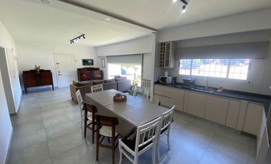 Casa / Chalet Av. 12 entre 35 y 37 - Zona V - Miramar