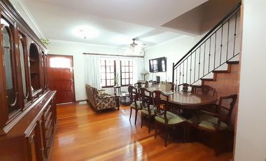 Sólido Dúplex 4 amb con detalles de categoría! Olivos.