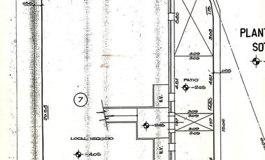 Depósito en venta - PB y sótano - A RECICLAR -  más de 300 mts en Caballito - sin expensas