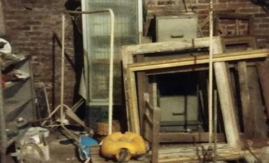 Locales Comerciales en venta - 300Mts2 - Merlo