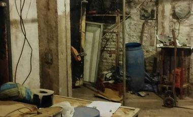 Locales Comerciales en venta - 300Mts2 - Merlo