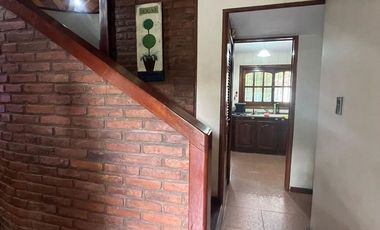 Casa en  Luis Guillón