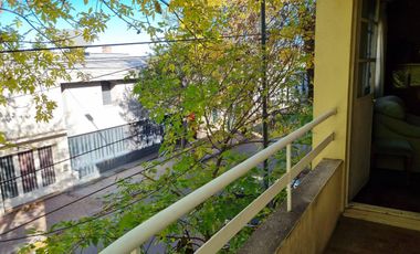 PH en venta - 3 Dormitorios 2 Baños - 125Mts2 - Luján
