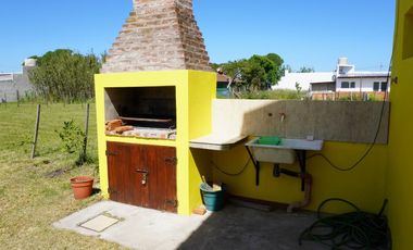 Casa en  venta a 200mts del mar