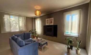 Casa en venta - 5 Dormitorios 4 Baños - Cochera - 1.645Mts2 - Lobos