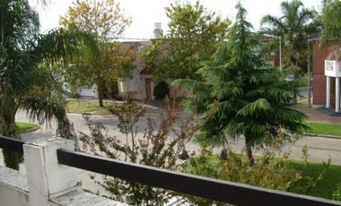 Casa en venta - 3 Dormitorios 2 Baños - San Pedro