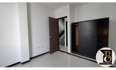 SE ARRIENDA CASA DE 3 PISOS EN EL BARRIO CARIBABARE