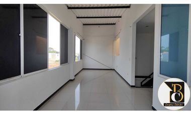 SE ARRIENDA CASA DE 3 PISOS EN EL BARRIO CARIBABARE