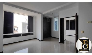 SE ARRIENDA CASA DE 3 PISOS EN EL BARRIO CARIBABARE