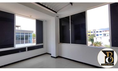 SE ARRIENDA CASA DE 3 PISOS EN EL BARRIO CARIBABARE