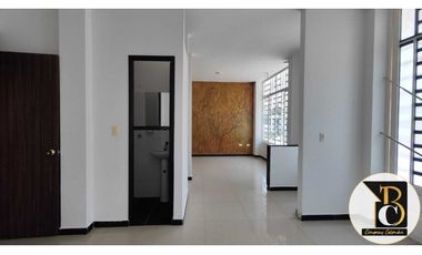 SE ARRIENDA CASA DE 3 PISOS EN EL BARRIO CARIBABARE