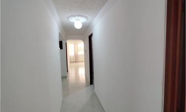 SE ARRIENDA ESPECTACULAR  APARTAMENTO EN DIAMANTE 2.