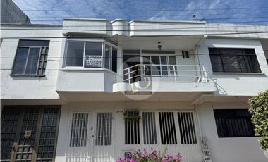 APARTAMENTO PARA OFICINA/VIVIENDA