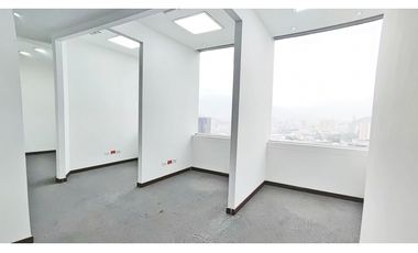 Vendo oficina sector Manila piso alto