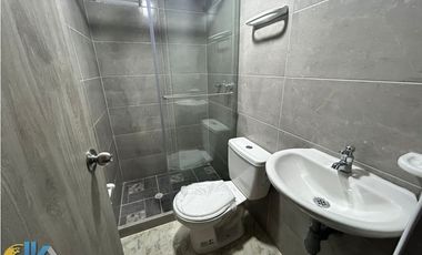 SE ARRIENDA AMPLIO APARTAMENTO EDIFICIO ALPES DE  FLORIDABLANCA