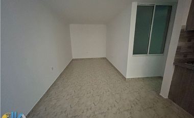 SE ARRIENDA AMPLIO APARTAMENTO EDIFICIO ALPES DE  FLORIDABLANCA