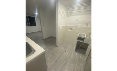 SE ARRIENDA HERMOSO APARTA ESTUDIO EN CLASS 24  ANTONIA SANTOS.
