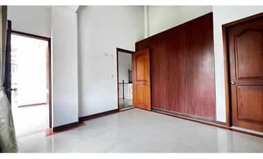 ARRIENDO CASA EN VILLETA