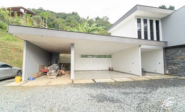 CASA EN VENTA EN COPACABANA,ANTIOQUIA