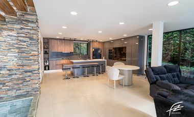 CASA EN VENTA EN COPACABANA,ANTIOQUIA