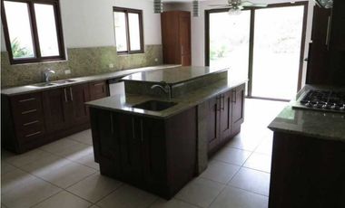 EMBASSY CLUB. FOREST STATE