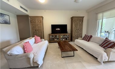 The Reserve, Planta baja