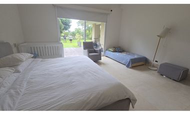 The Reserve, Planta baja