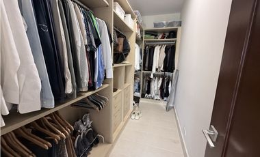 The Reserve, Planta baja