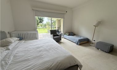 The Reserve, Planta baja