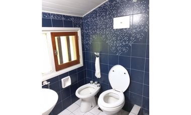 MOGOTES;  AMPLIO CHALET CON GRAN PARQUE