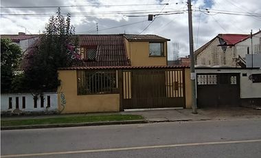 Casa en Venta en Villa Luz, Bogotá