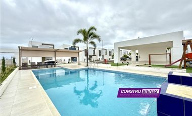 Casa moderna en renta sin muebles – Urbanización Barú, Manta