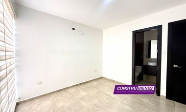 Casa moderna en renta sin muebles – Urbanización Barú, Manta