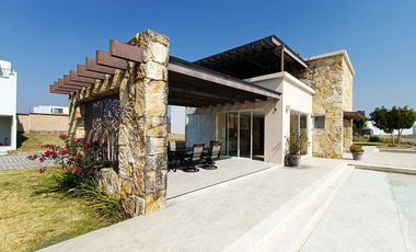 Terreno en Atlixco con Amenidades de Primer Nivel: ¡Gran Oportunidad!