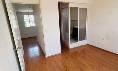 Venta de casa en Buenavista, con terraza