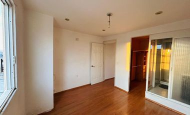 Venta de casa en Buenavista, con terraza