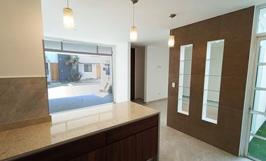 Casa en Venta en Fraccionamiento El Suspiro a unos minutos de Plaza San Diego