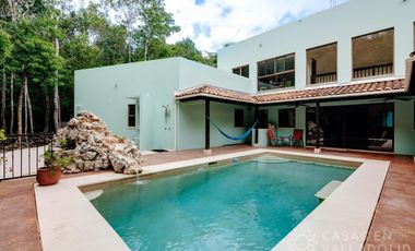 Preciosa casa en venta en Los Árboles Tulum