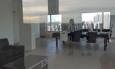 ¡Alquilo departamento amoblado y equipado a cinco cuadras de Plaza Roca!