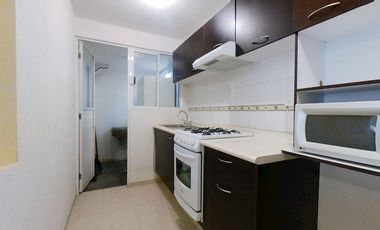 Venta de departamento en Tlalnepantla de Baz , con salón comunal
