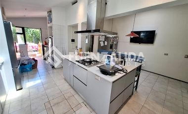 Casa en Arriendo en Camino El Alba