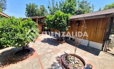 Casa en Arriendo en Camino El Alba