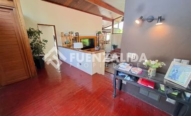 Casa en Arriendo en Camino El Alba