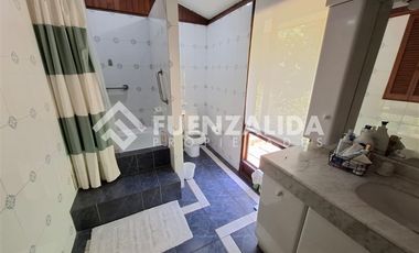 Casa en Arriendo en Camino El Alba