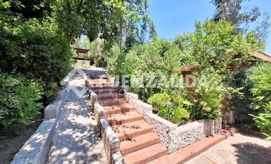 Casa en Arriendo en Camino El Alba