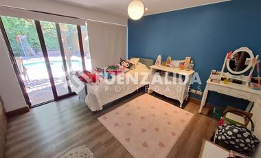 Casa en Arriendo en Camino El Alba